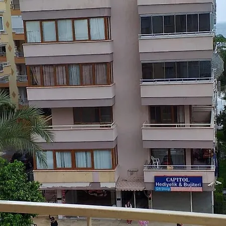 דירה Квартира У Моря В Простом Доме.